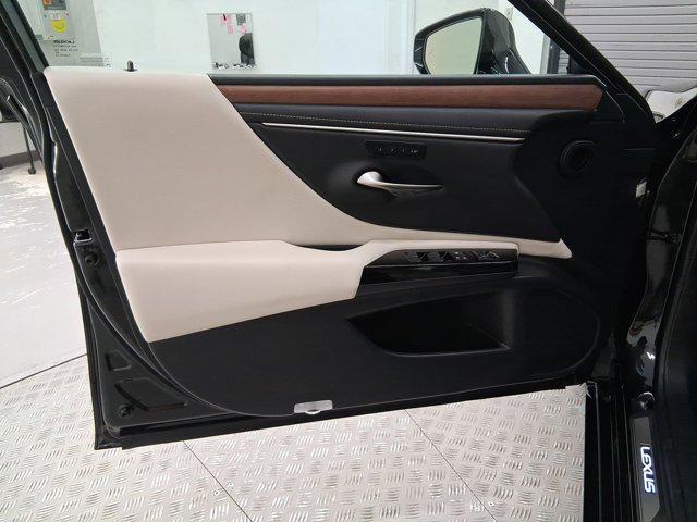new 2025 Lexus ES 350 car, priced at $48,629
