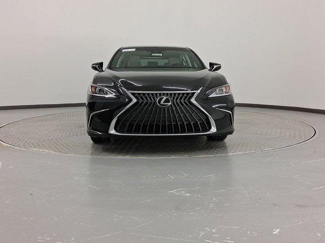 new 2025 Lexus ES 350 car, priced at $48,629