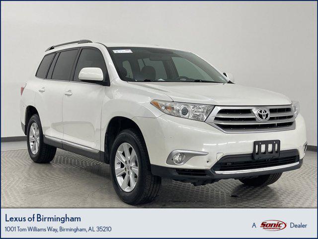 used 2012 Toyota Highlander car, priced at $11,999