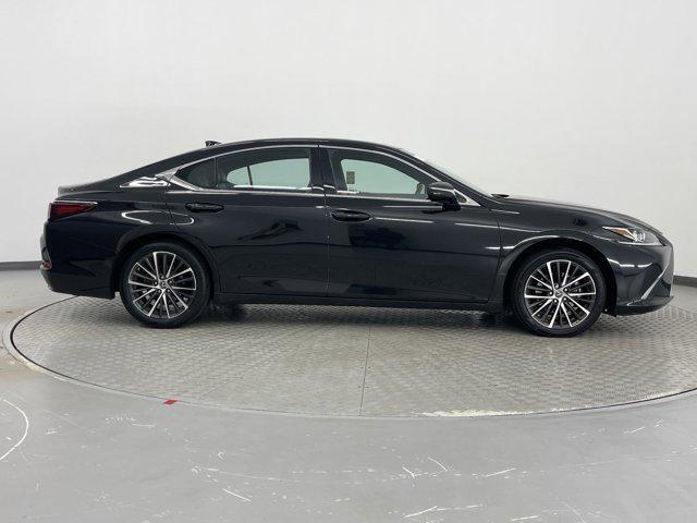 used 2023 Lexus ES 350 car, priced at $25,996