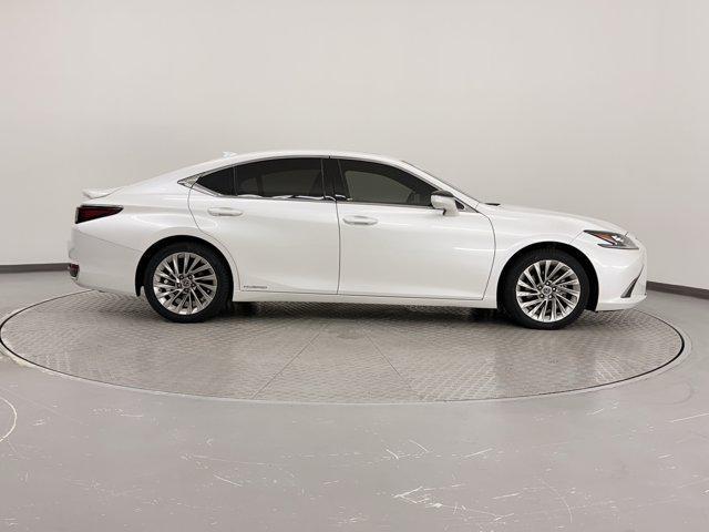 used 2022 Lexus ES 300h car, priced at $41,598