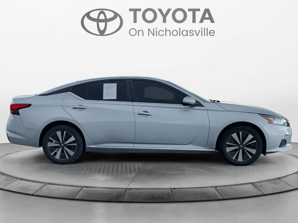 used 2022 Nissan Altima car, priced at $19,903