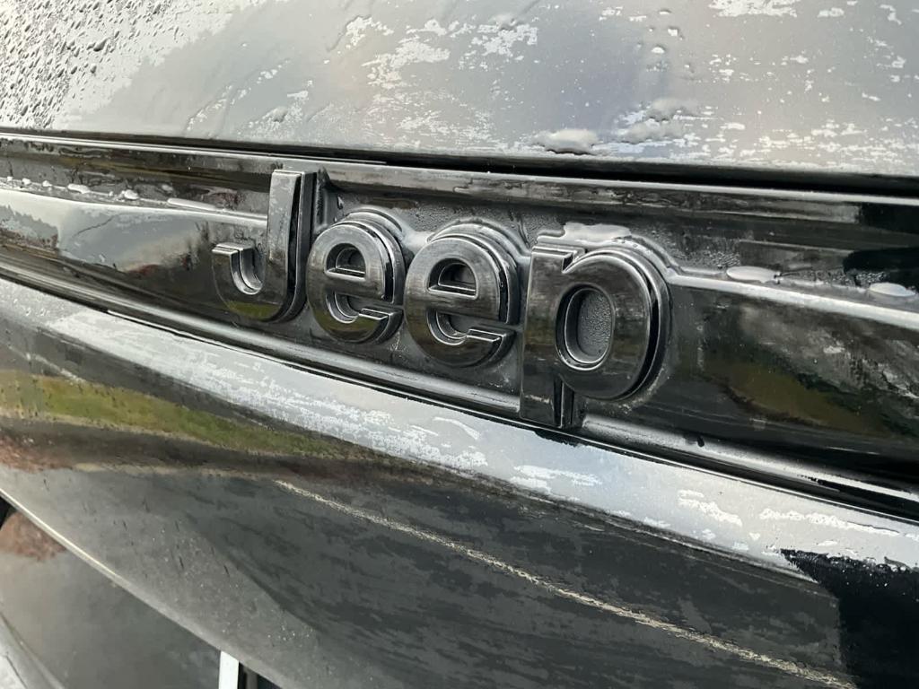 used 2023 Jeep Grand Cherokee car, priced at $35,000