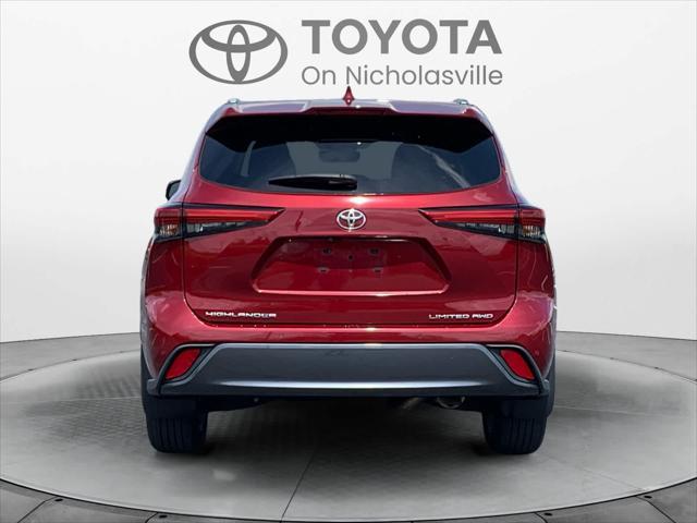 used 2020 Toyota Highlander car, priced at $29,985