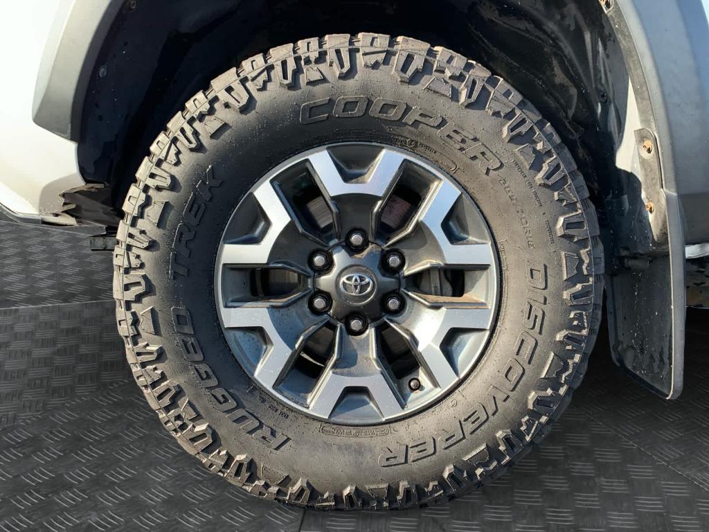 used 2018 Toyota Tacoma car, priced at $31,902