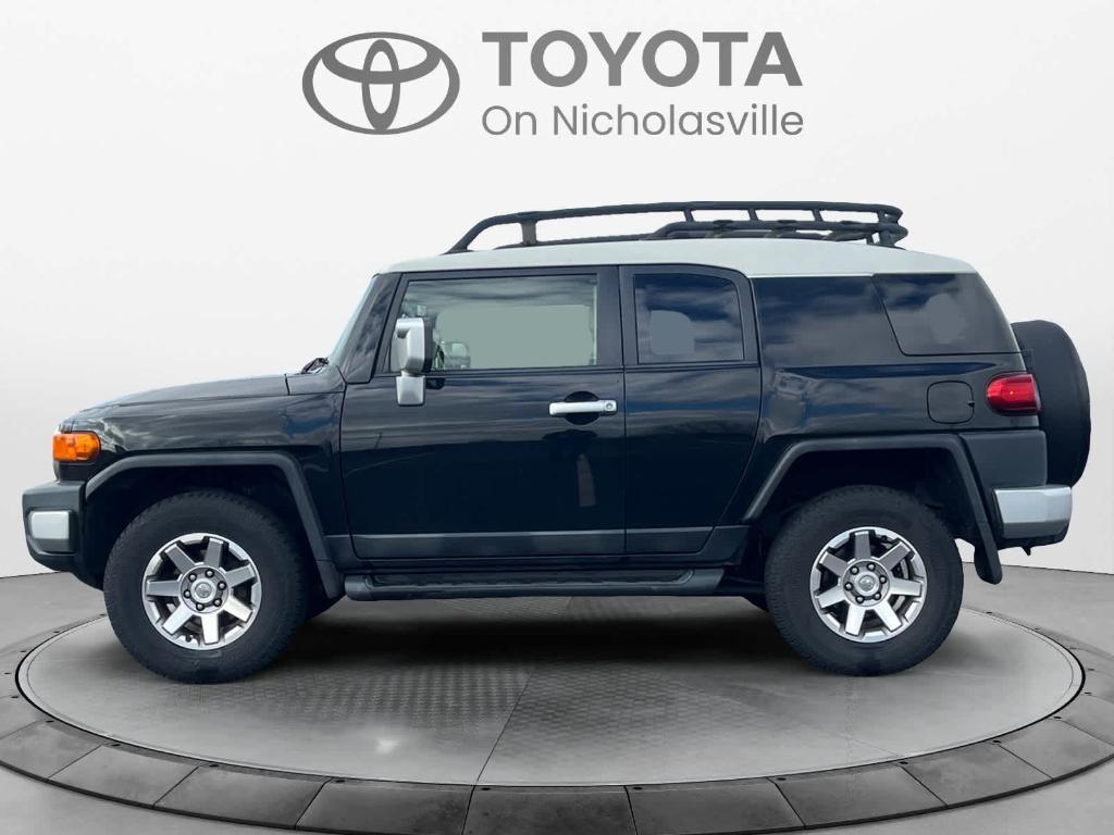 used 2014 Toyota FJ Cruiser car, priced at $26,907