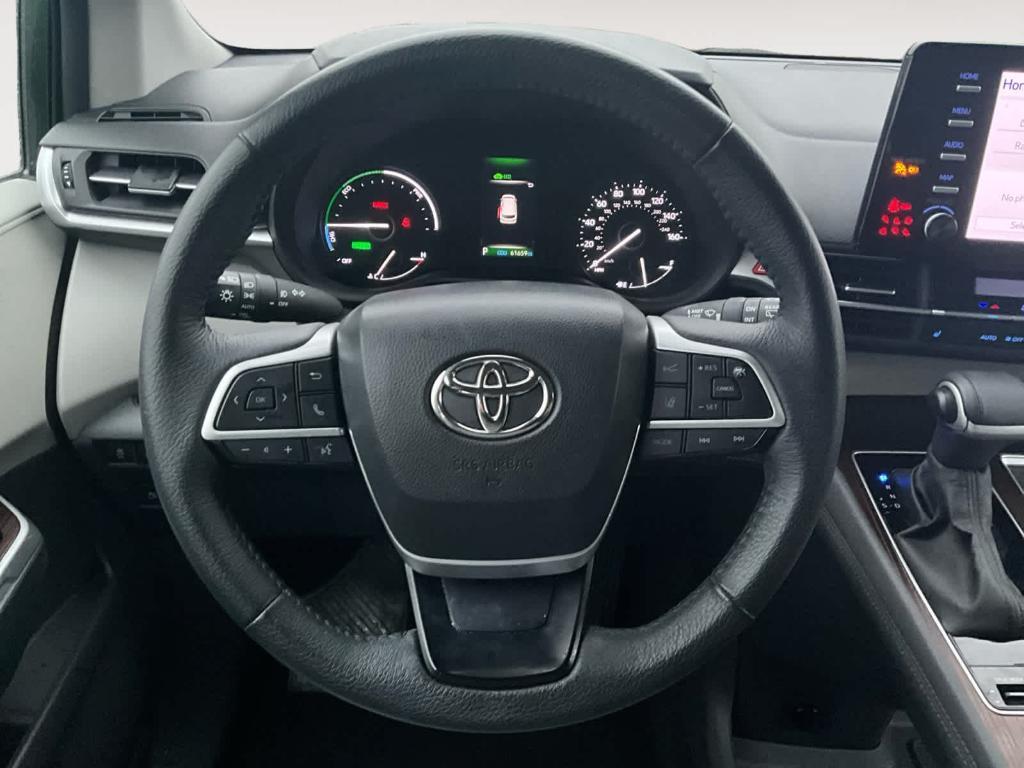 used 2023 Toyota Sienna car, priced at $39,706