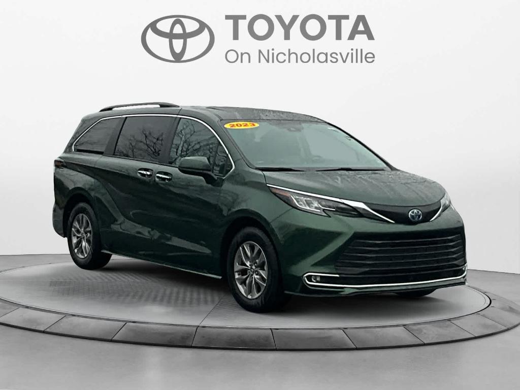 used 2023 Toyota Sienna car, priced at $39,706