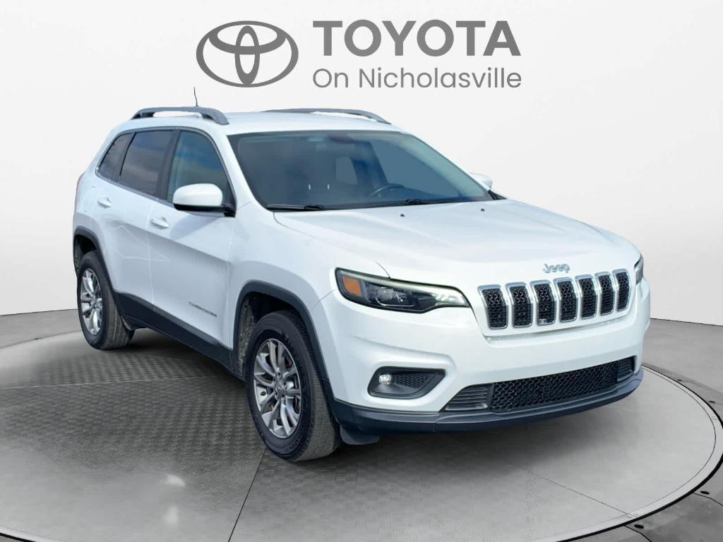 used 2019 Jeep Cherokee car, priced at $9,902