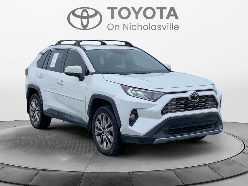 used 2019 Toyota RAV4 car, priced at $22,915