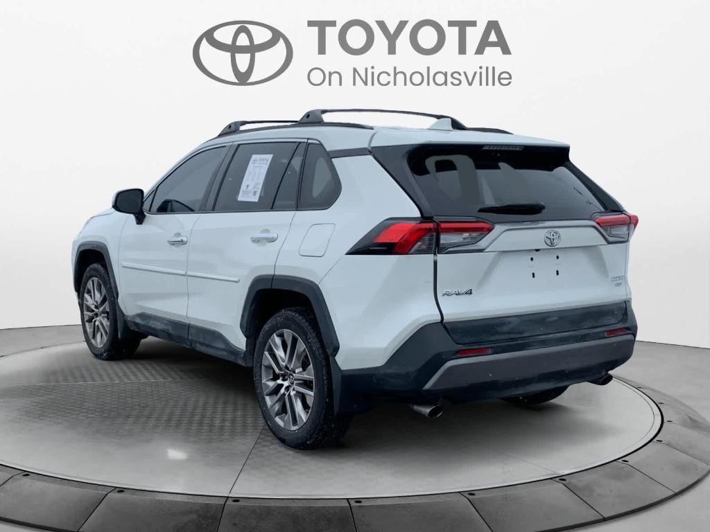 used 2019 Toyota RAV4 car, priced at $22,915