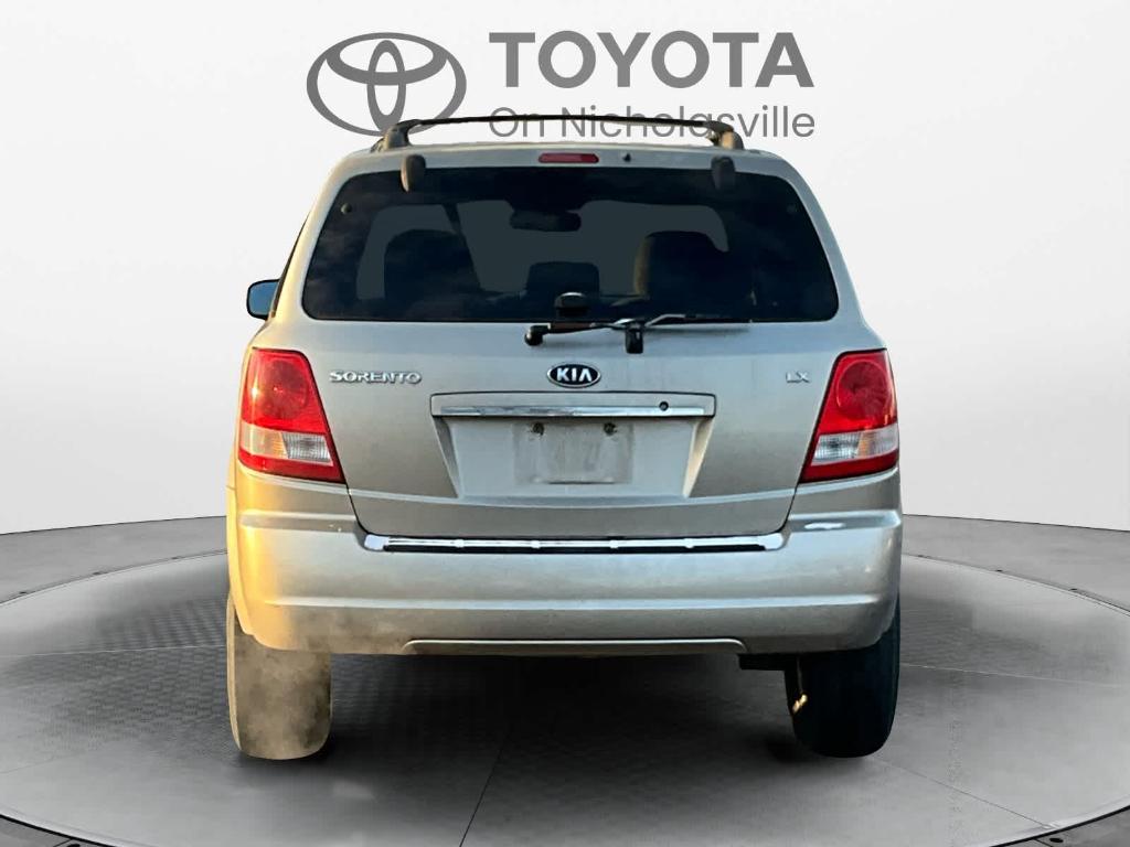 used 2006 Kia Sorento car, priced at $3,902