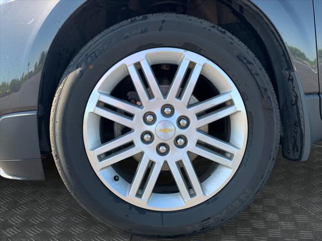 used 2014 Chevrolet Traverse car, priced at $6,495