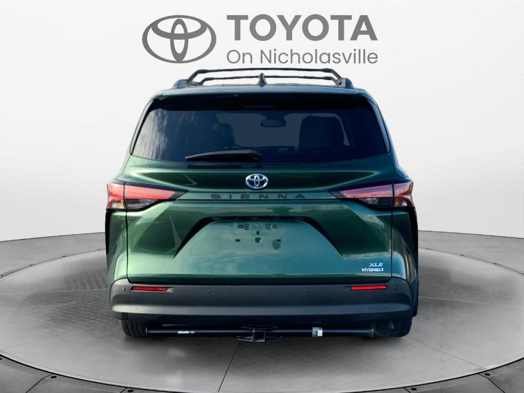 used 2022 Toyota Sienna car, priced at $40,903