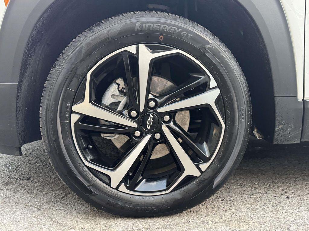 used 2023 Chevrolet TrailBlazer car, priced at $20,869