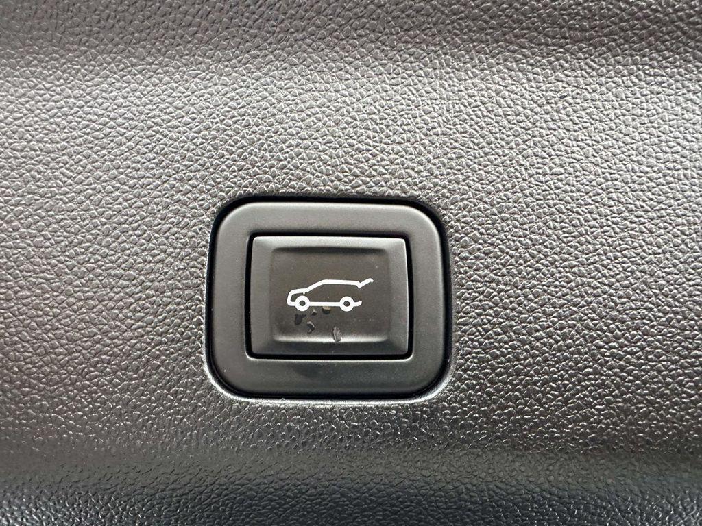 used 2024 Chevrolet Tahoe car, priced at $59,779