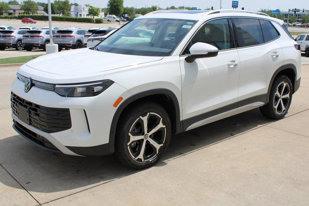 new 2025 Volkswagen Tiguan car