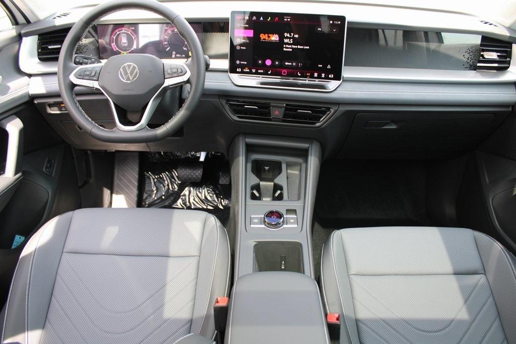 new 2025 Volkswagen Tiguan car