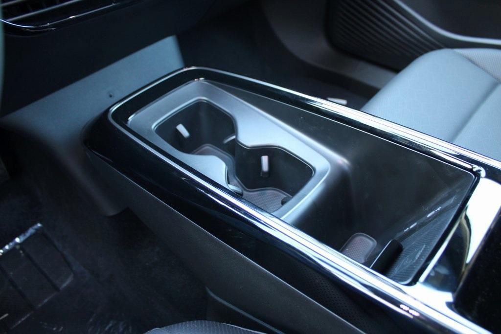new 2025 Volkswagen ID.4 car, priced at $54,945