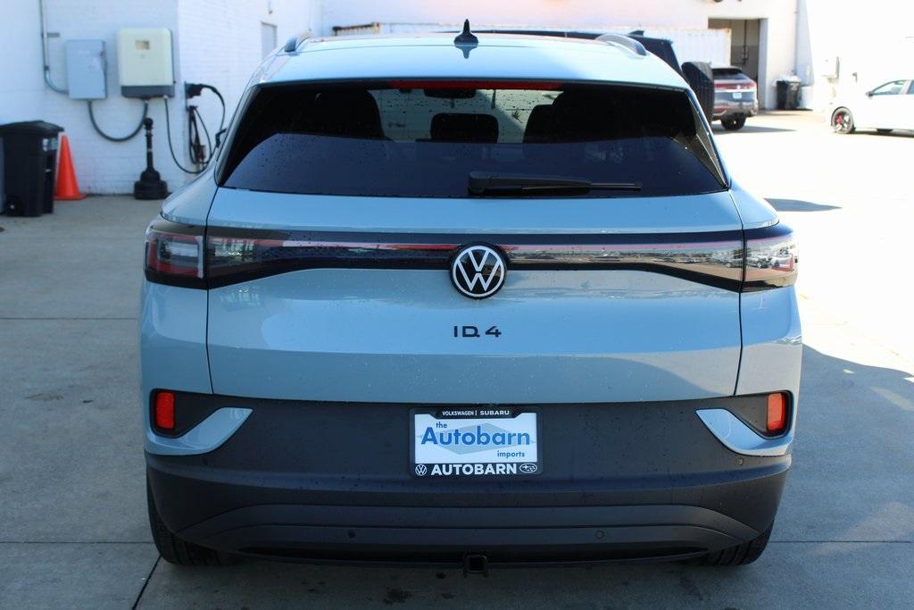 new 2025 Volkswagen ID.4 car, priced at $54,945