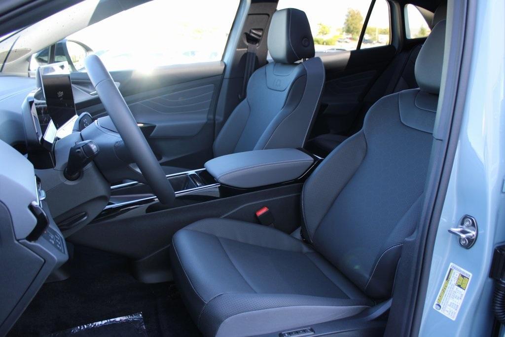 new 2025 Volkswagen ID.4 car, priced at $54,945