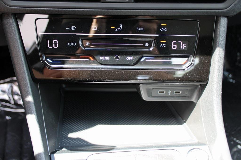 new 2025 Volkswagen Jetta car, priced at $23,169