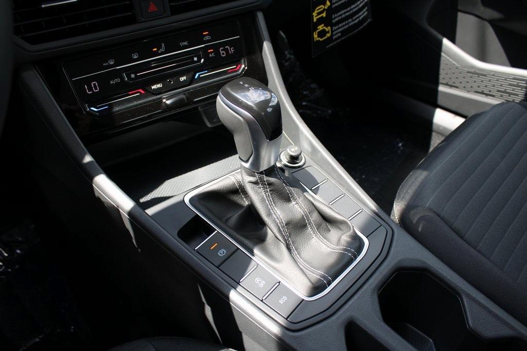 new 2025 Volkswagen Jetta car, priced at $23,169
