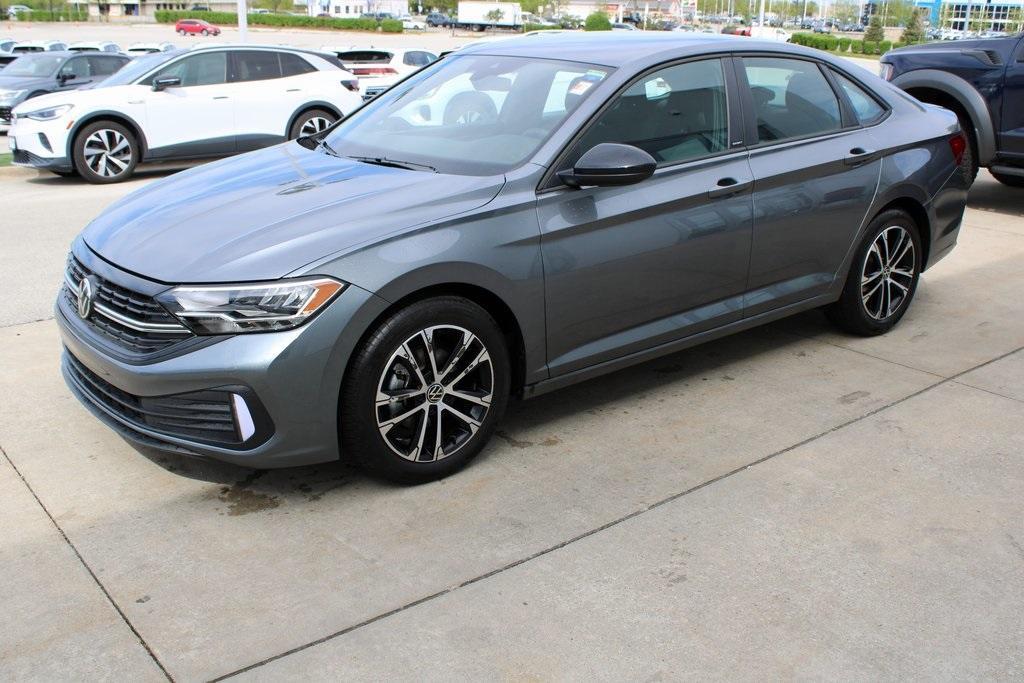 used 2024 Volkswagen Jetta car, priced at $23,120