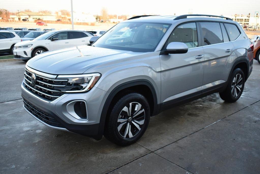 new 2025 Volkswagen Atlas car, priced at $38,341