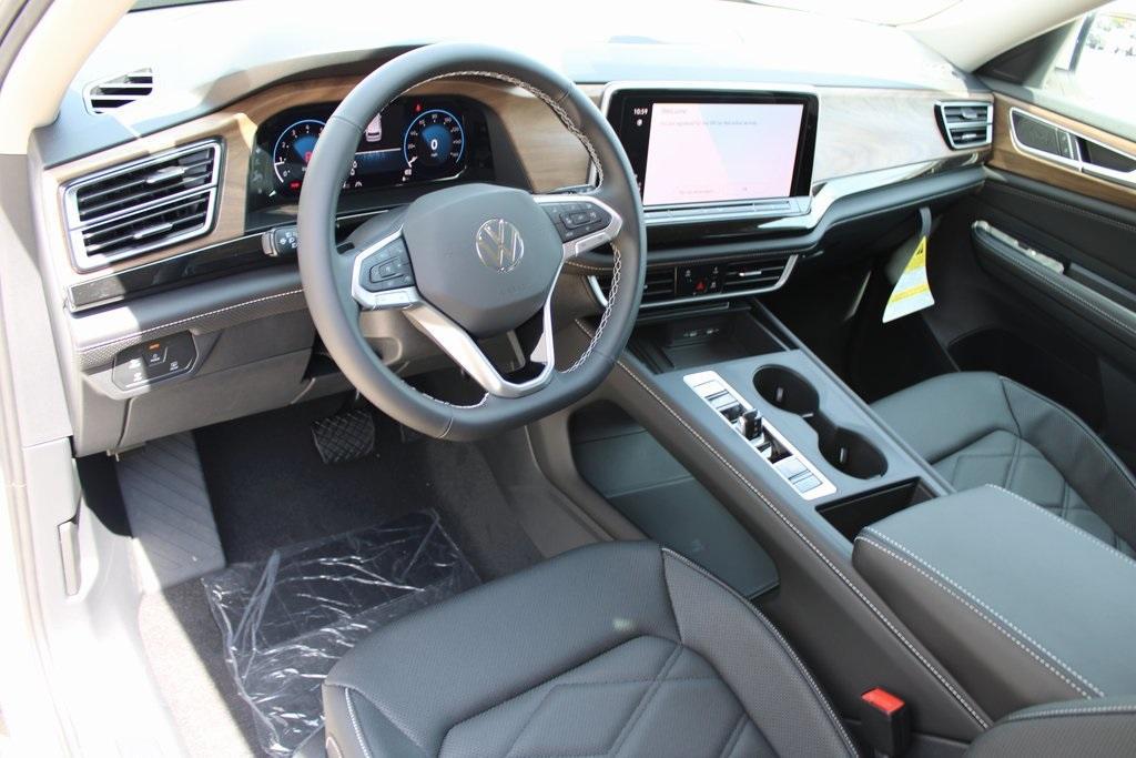 new 2025 Volkswagen Atlas car, priced at $37,341