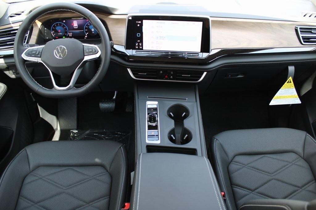 new 2025 Volkswagen Atlas car, priced at $37,341