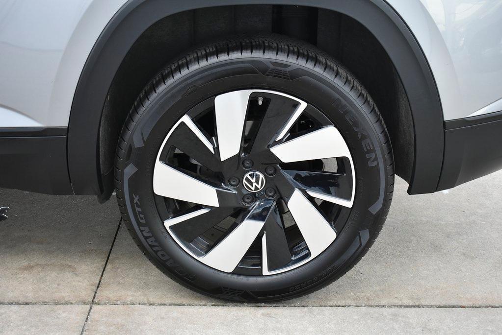 used 2024 Volkswagen Atlas Cross Sport car, priced at $36,946