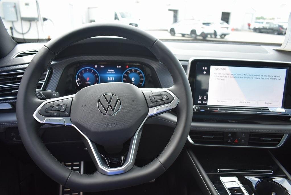 new 2024 Volkswagen Atlas Cross Sport car, priced at $47,421
