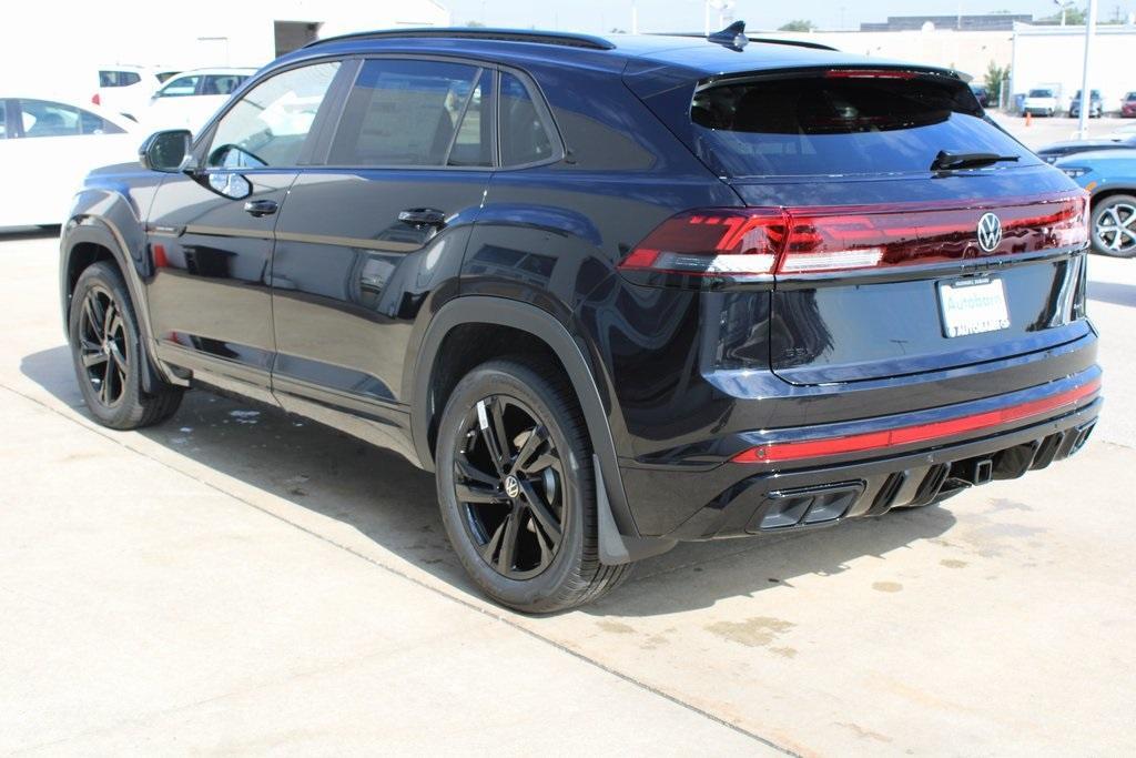 new 2026 Volkswagen Atlas Cross Sport car, priced at $50,704