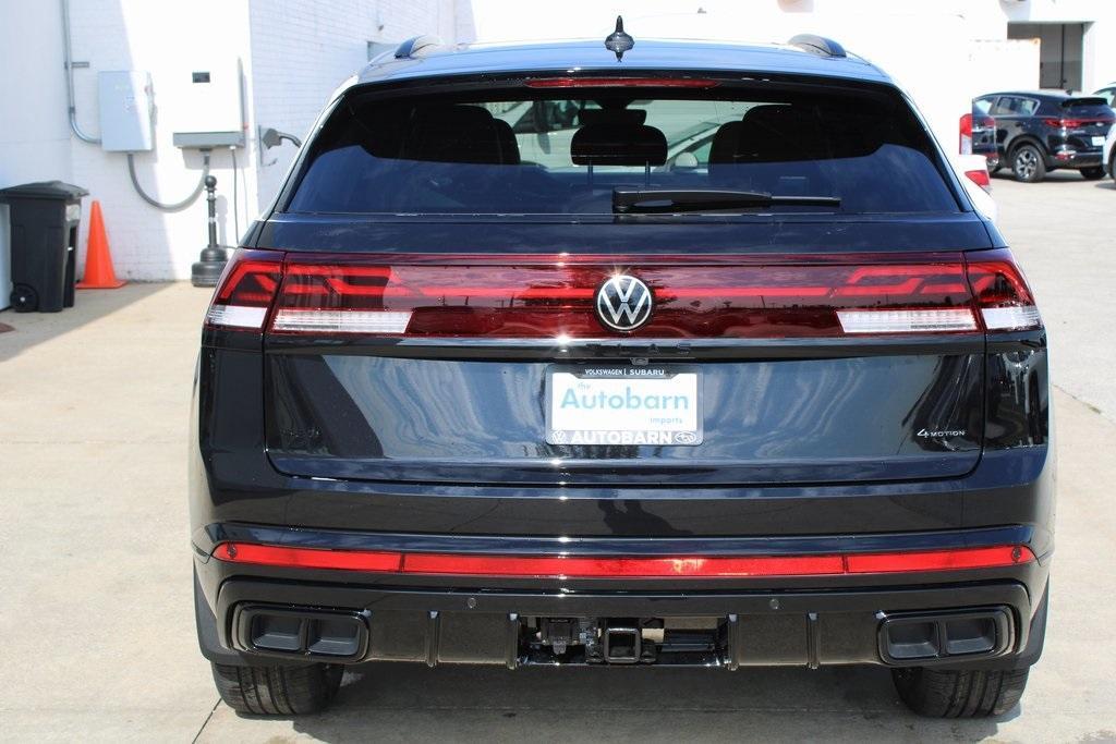 new 2026 Volkswagen Atlas Cross Sport car, priced at $50,704