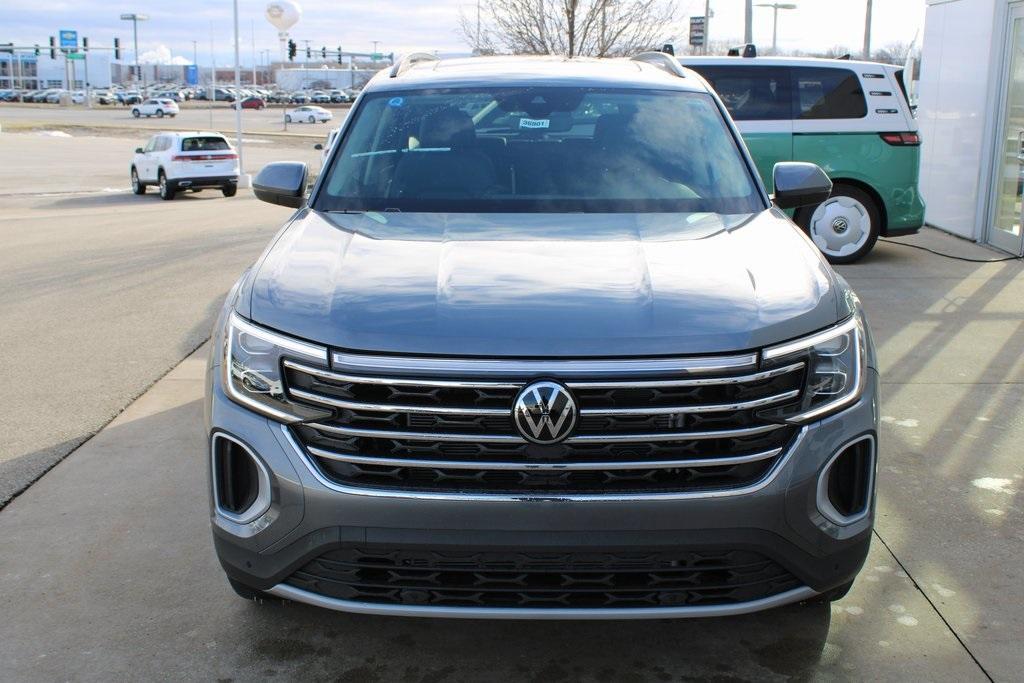 new 2025 Volkswagen Atlas car, priced at $44,266