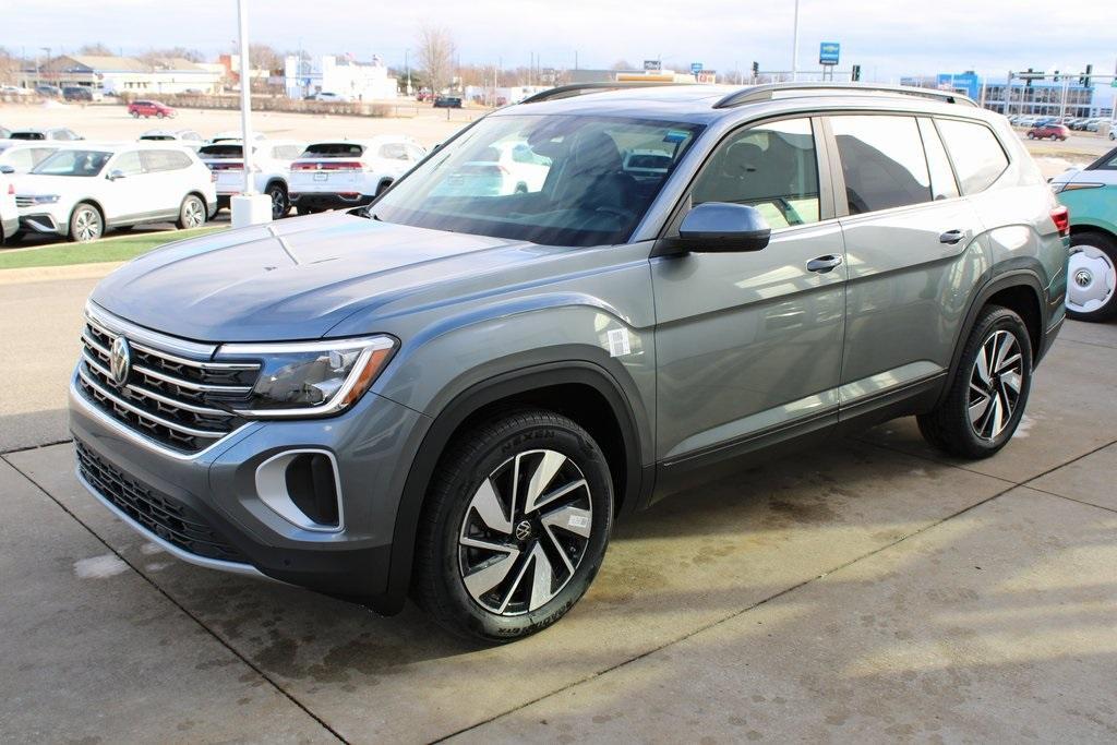 new 2025 Volkswagen Atlas car, priced at $44,266