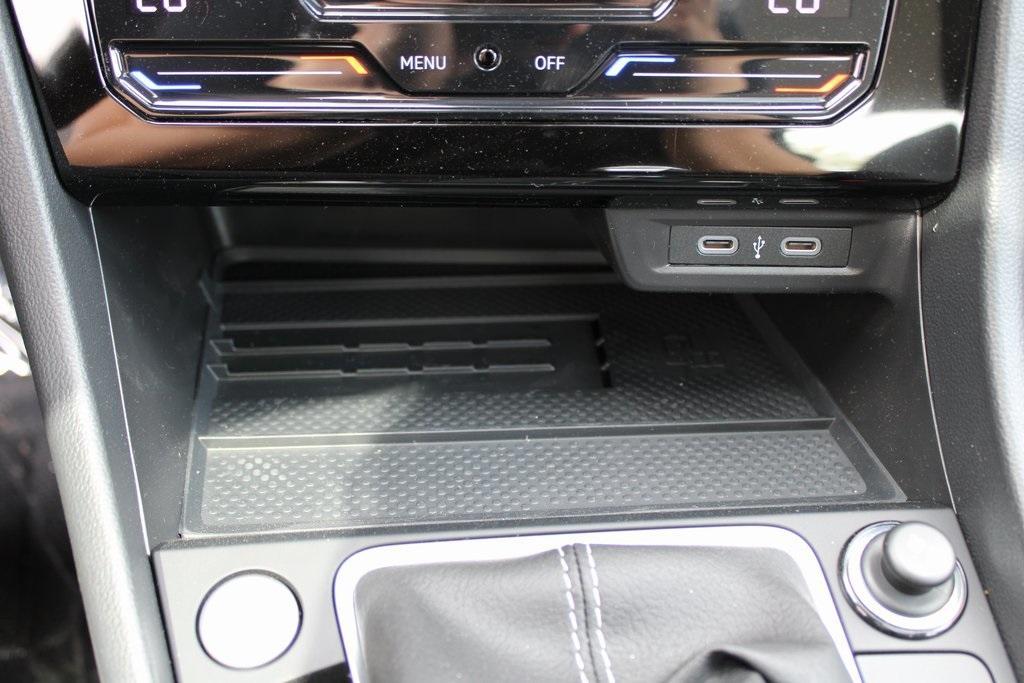 new 2025 Volkswagen Jetta car, priced at $26,331