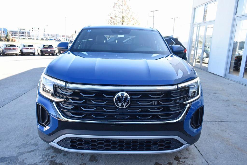 new 2025 Volkswagen Atlas Cross Sport car, priced at $43,808