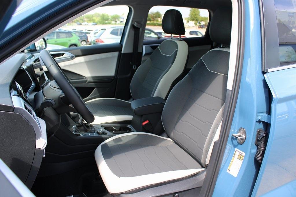 new 2025 Volkswagen Taos car, priced at $32,174