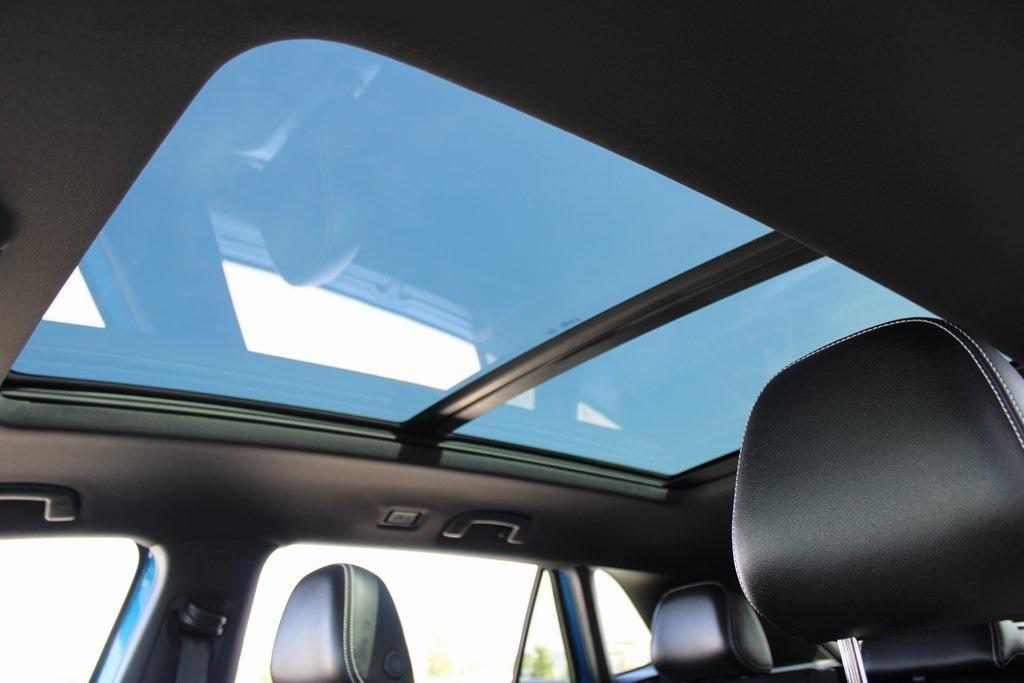 used 2024 Volkswagen Atlas Cross Sport car, priced at $37,066