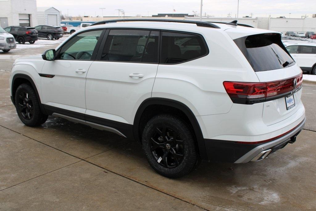 new 2025 Volkswagen Atlas car, priced at $45,109