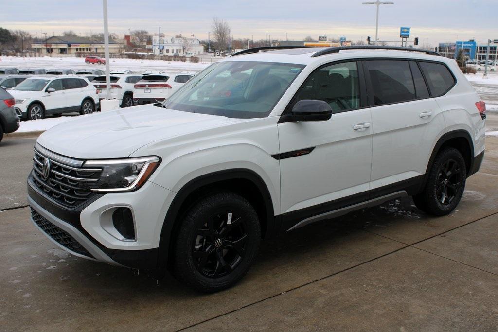 new 2025 Volkswagen Atlas car, priced at $45,109