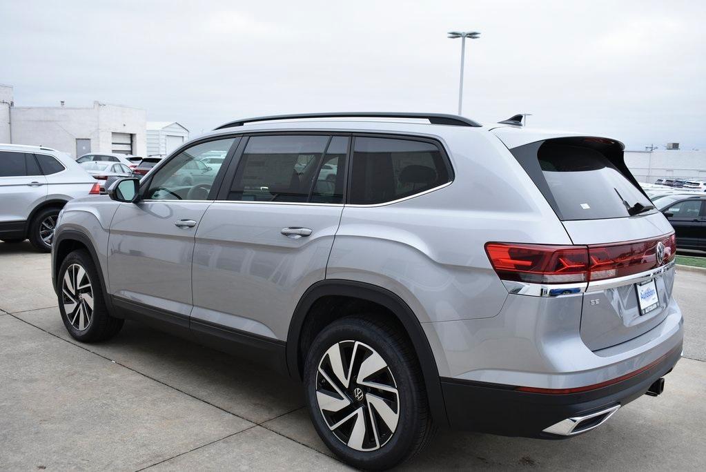 new 2024 Volkswagen Atlas car, priced at $39,253