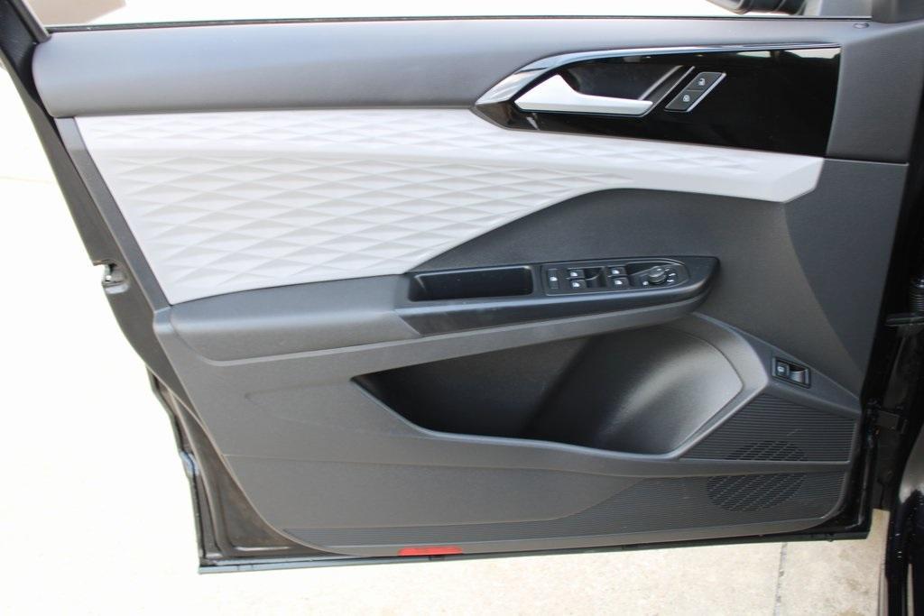used 2022 Volkswagen Taos car, priced at $19,754