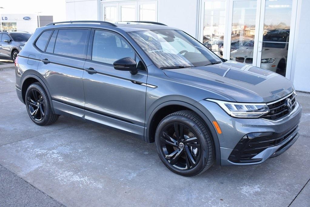 new 2024 Volkswagen Tiguan car, priced at $32,651