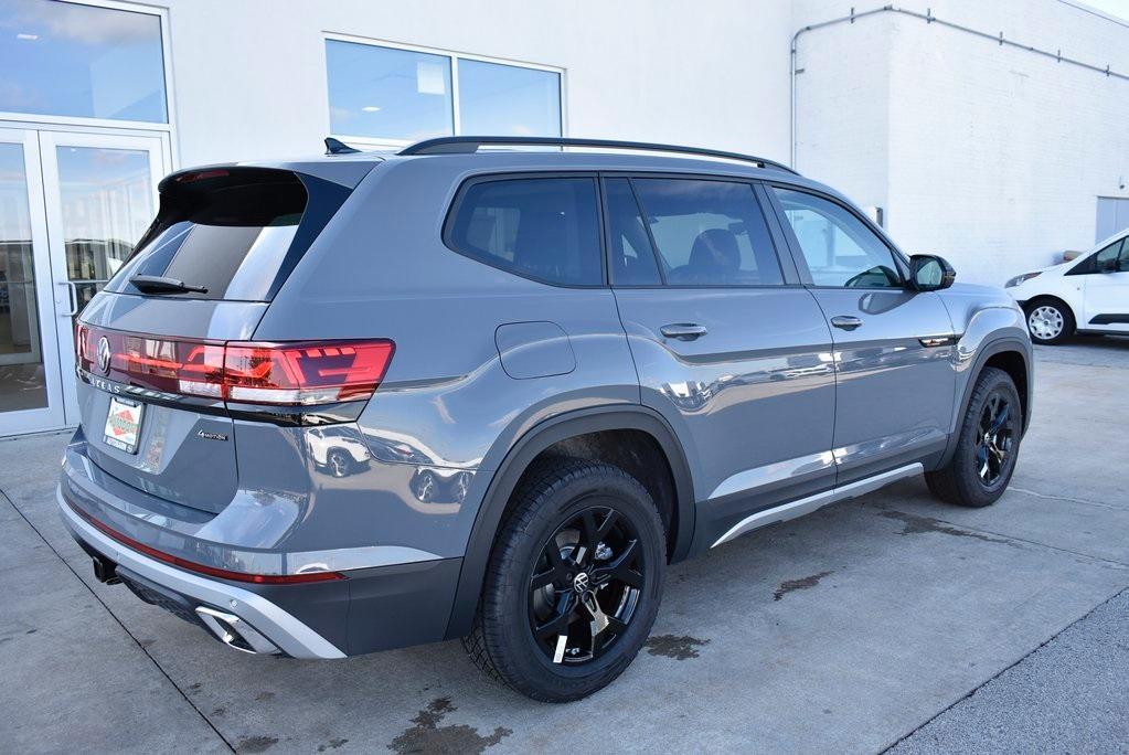 new 2025 Volkswagen Atlas car, priced at $46,144