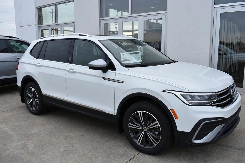 new 2024 Volkswagen Tiguan car, priced at $30,673