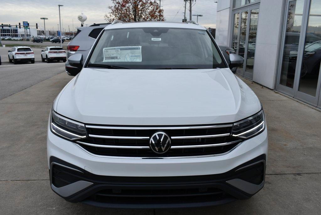 new 2024 Volkswagen Tiguan car, priced at $30,673