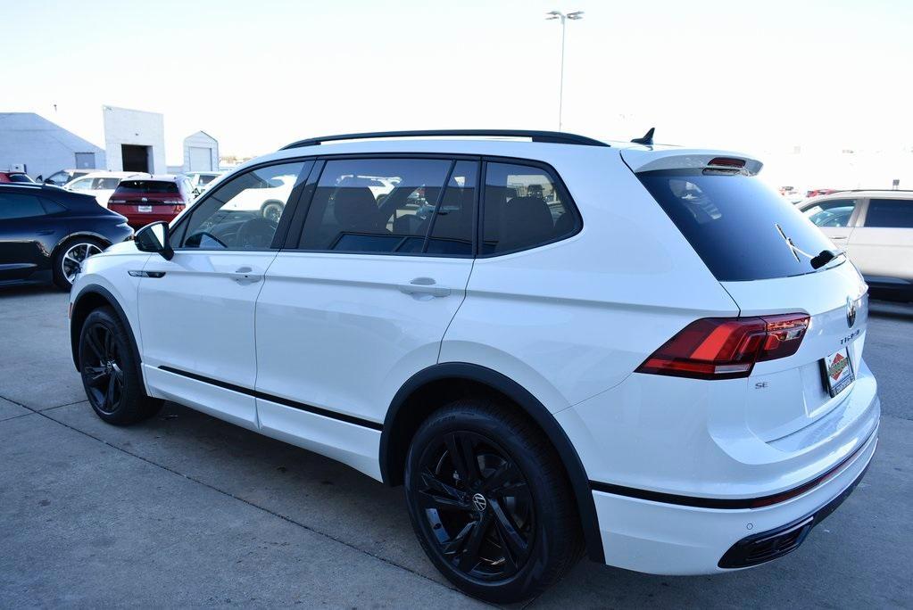 new 2024 Volkswagen Tiguan car, priced at $33,358